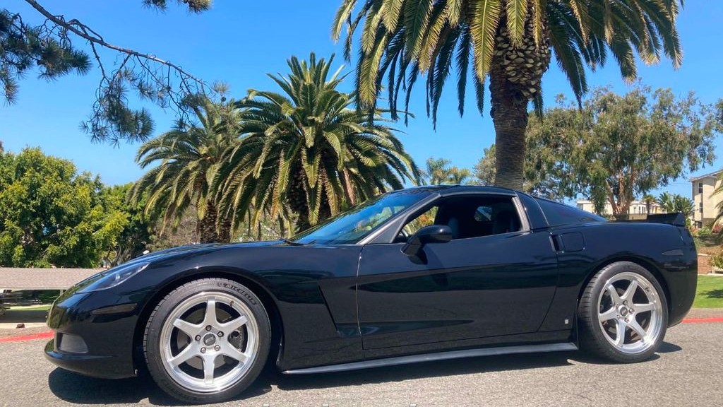 Click to Enlarge-Esc to Close Corvette Generations/C6/C6 2009 Black 2dr coupe.jpg